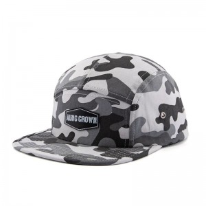 Custom high quality comfortable flat brim snapback caps kids 5 panel camp hat with leather patch